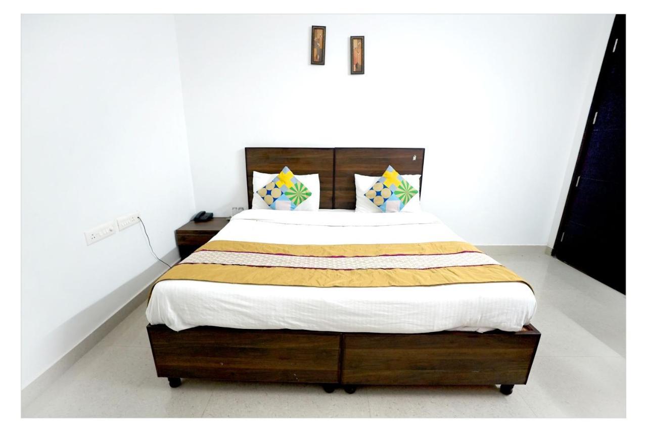 Gupta Residency Near Ajnara Heritage Noida Dış mekan fotoğraf